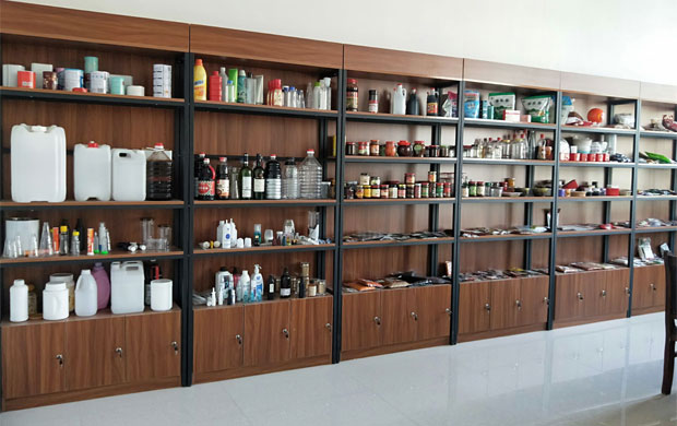 星火辣椒醬灌裝機(jī)械設(shè)備樣品展示